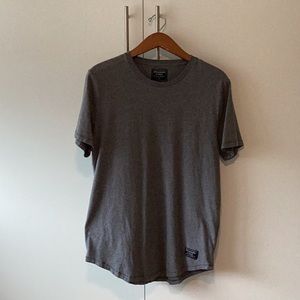 EUC Abercrombie & Fitch Men’s Mid-weight Shirt With Curved Hem